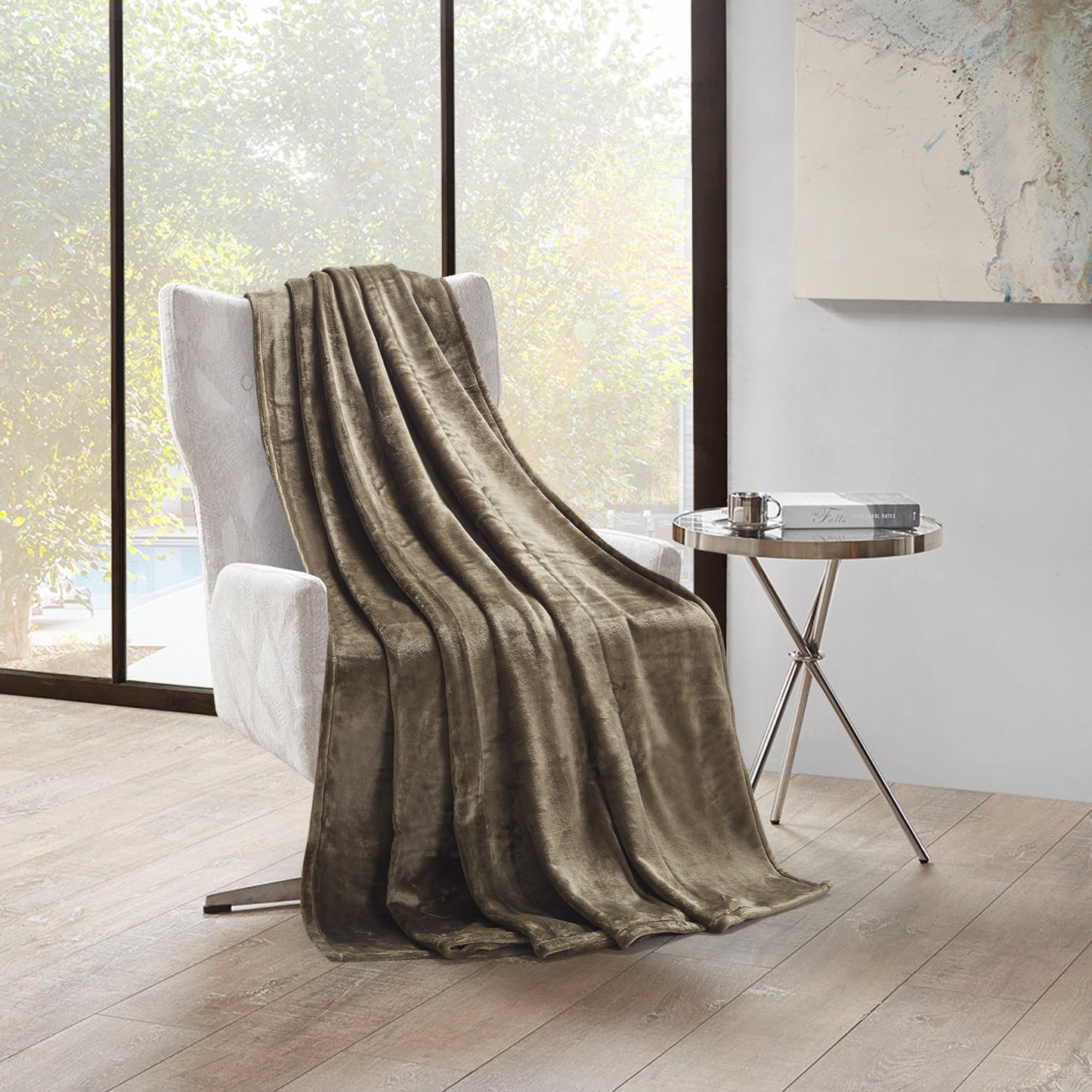 400 Series Solid Plush Blanket - Olive