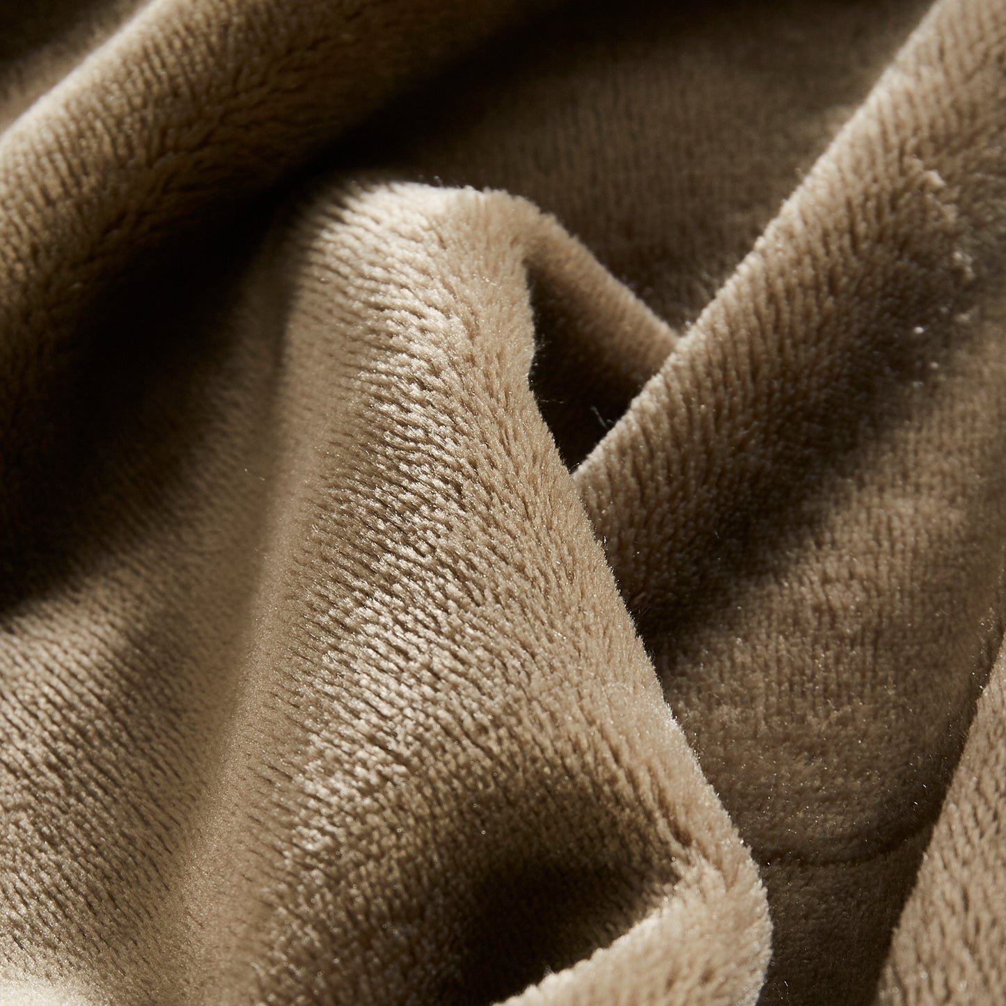 400 Series Solid Plush Blanket - Olive