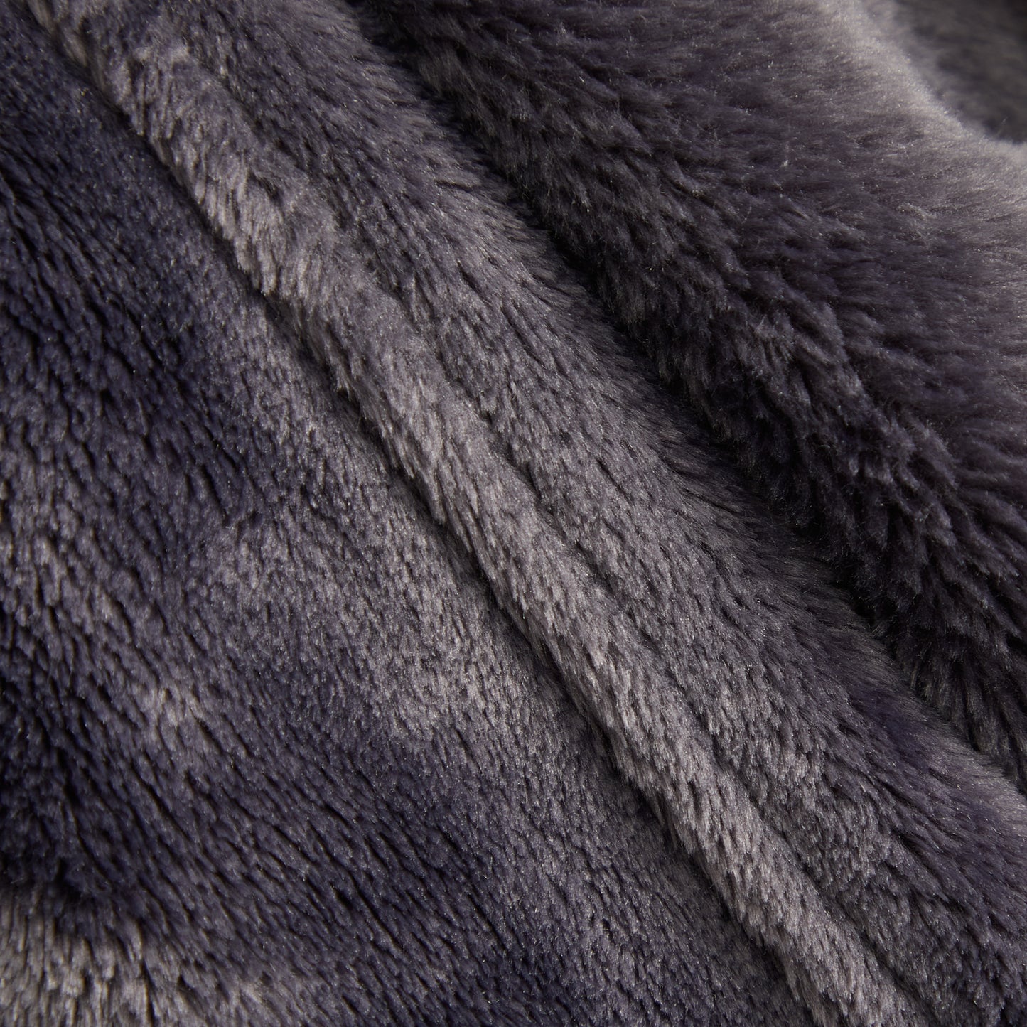 500 Series Solid Ultra Plush Blanket - Midnight