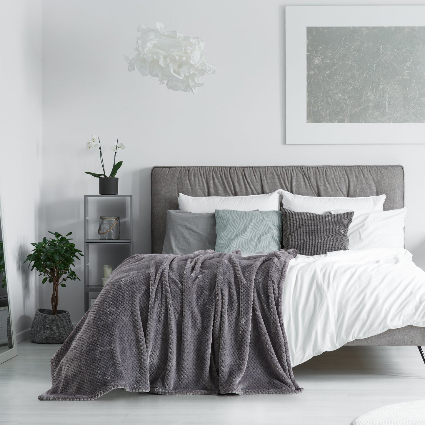 500 Series Classic Textured Oversized Throw - Gray