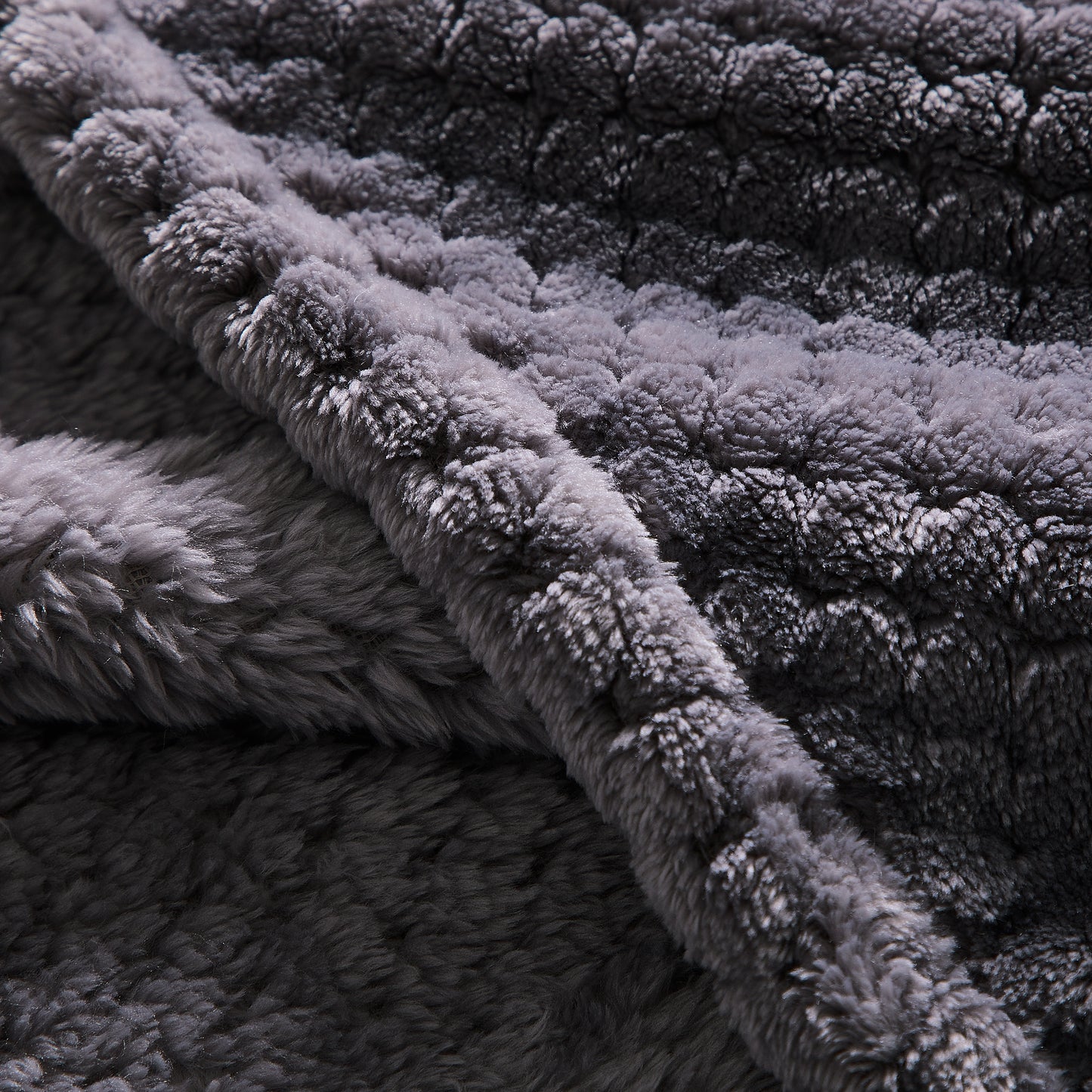 500 Series Classic Textured Oversized Throw - Gray