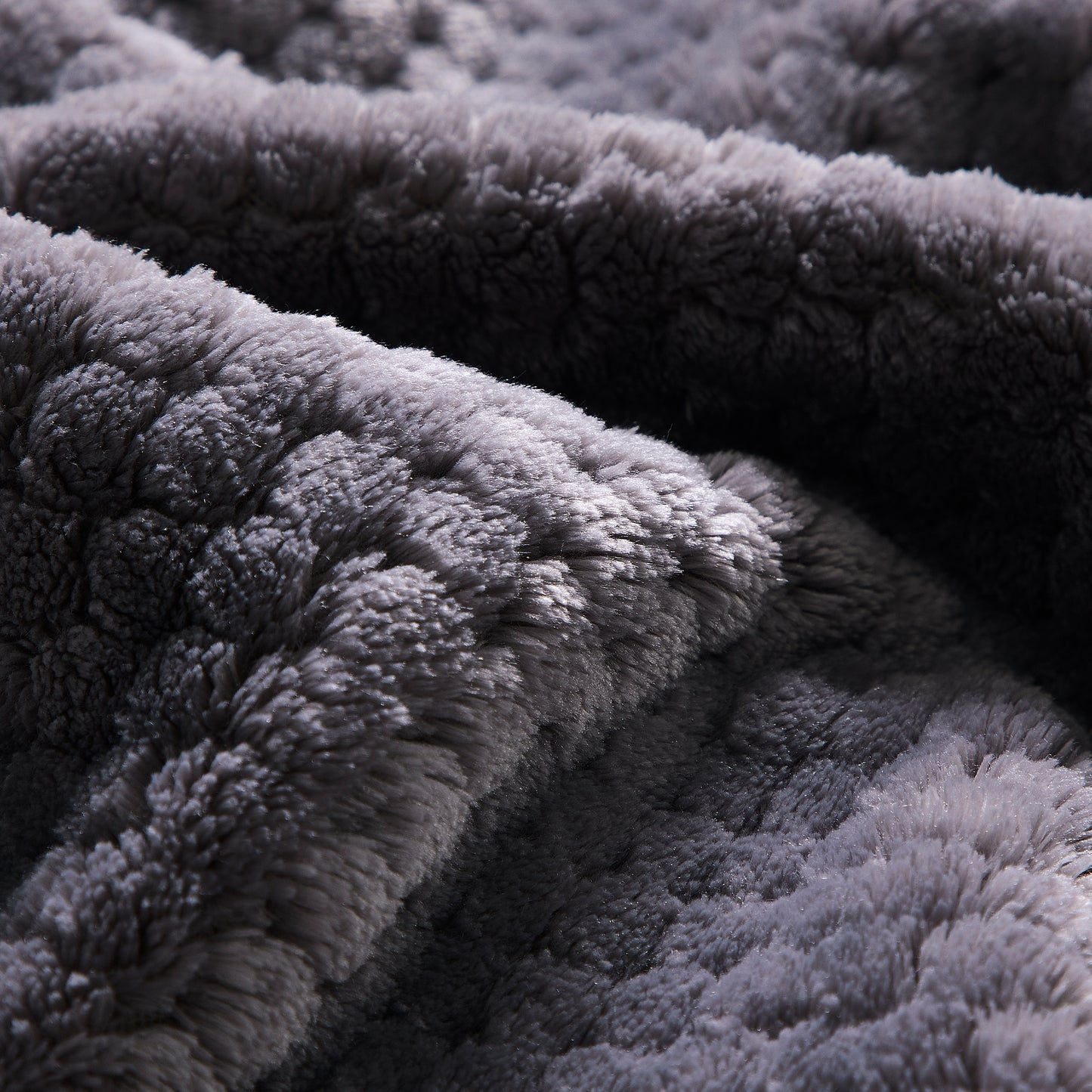 500 Series Classic Textured Oversized Throw - Gray