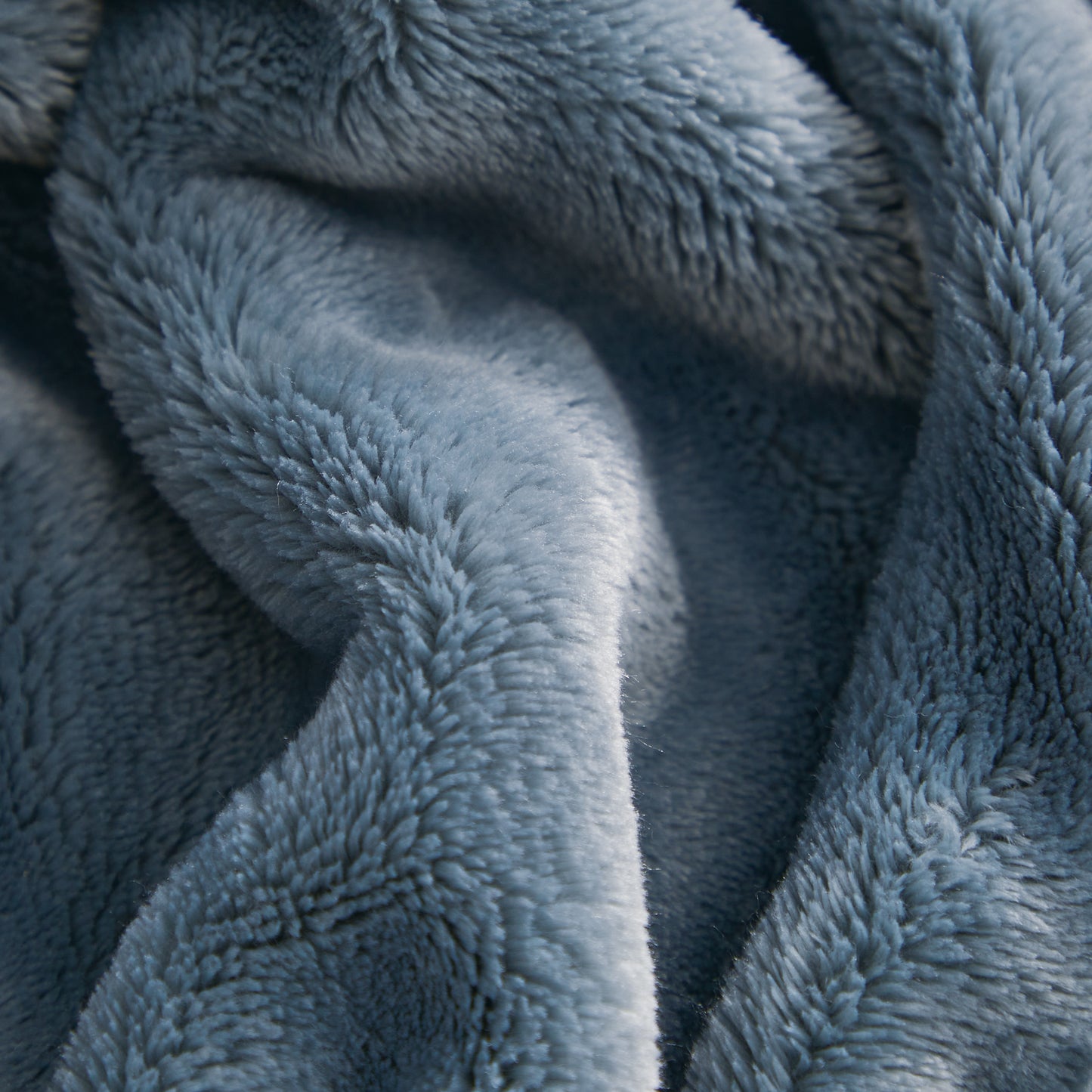 500 Series Solid Ultra Plush Blanket - Silver Sage