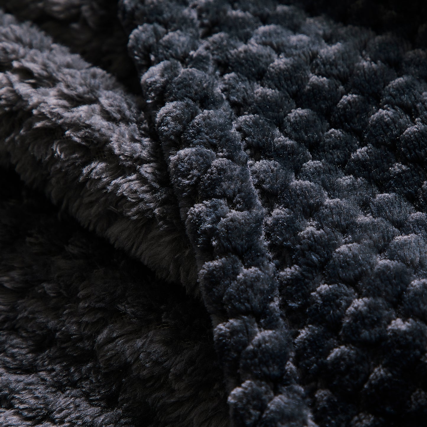 500 Series Classic Textured Oversized Throw - Midnight