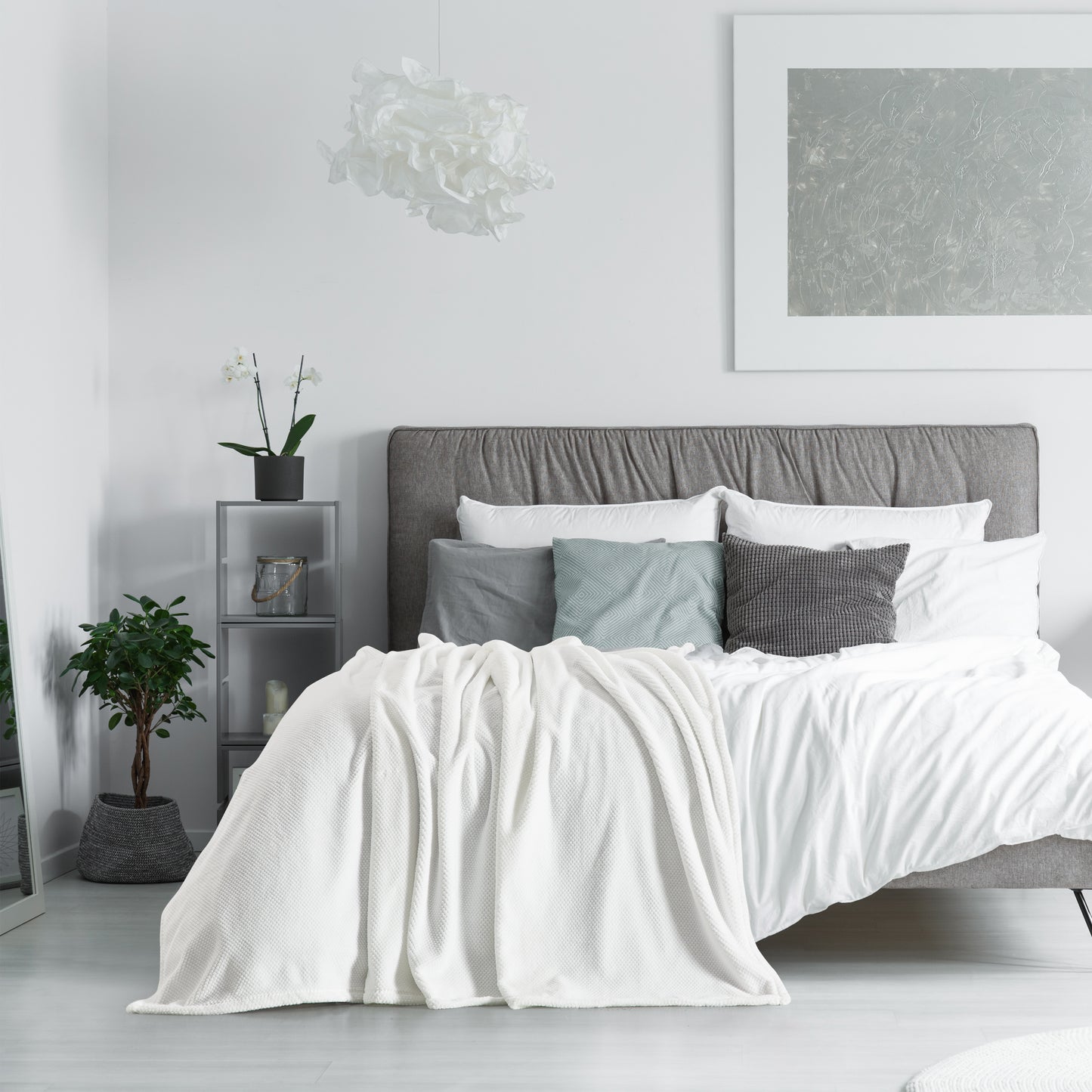 500 Series Micro Textured Oversized Throw - White