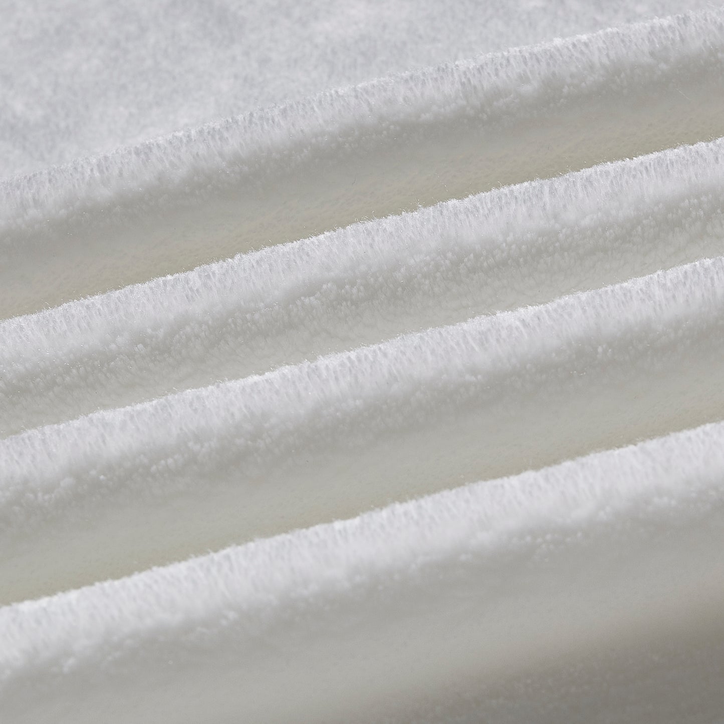 400 Series Solid Plush Blanket - Ivory