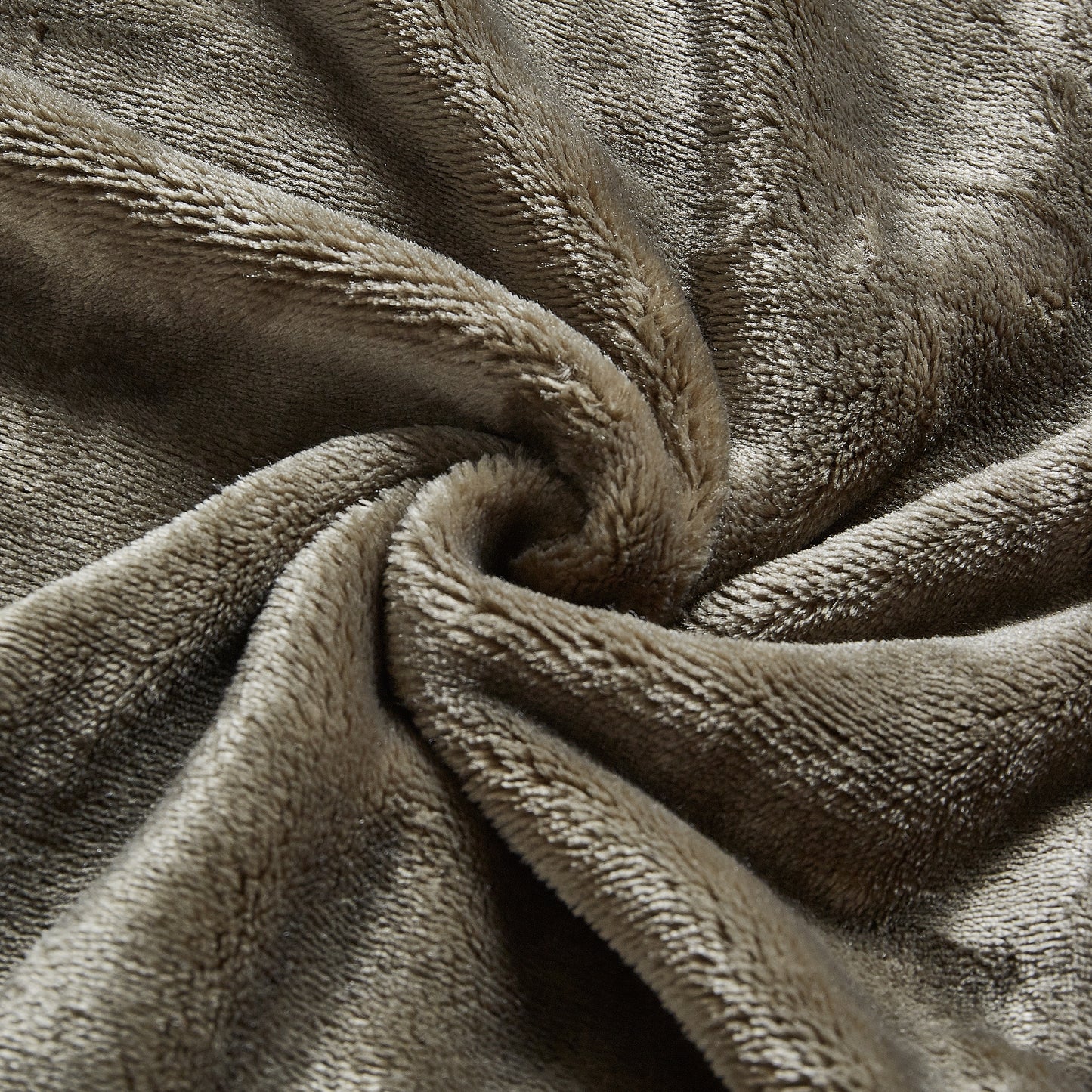 400 Series Solid Plush Blanket - Olive