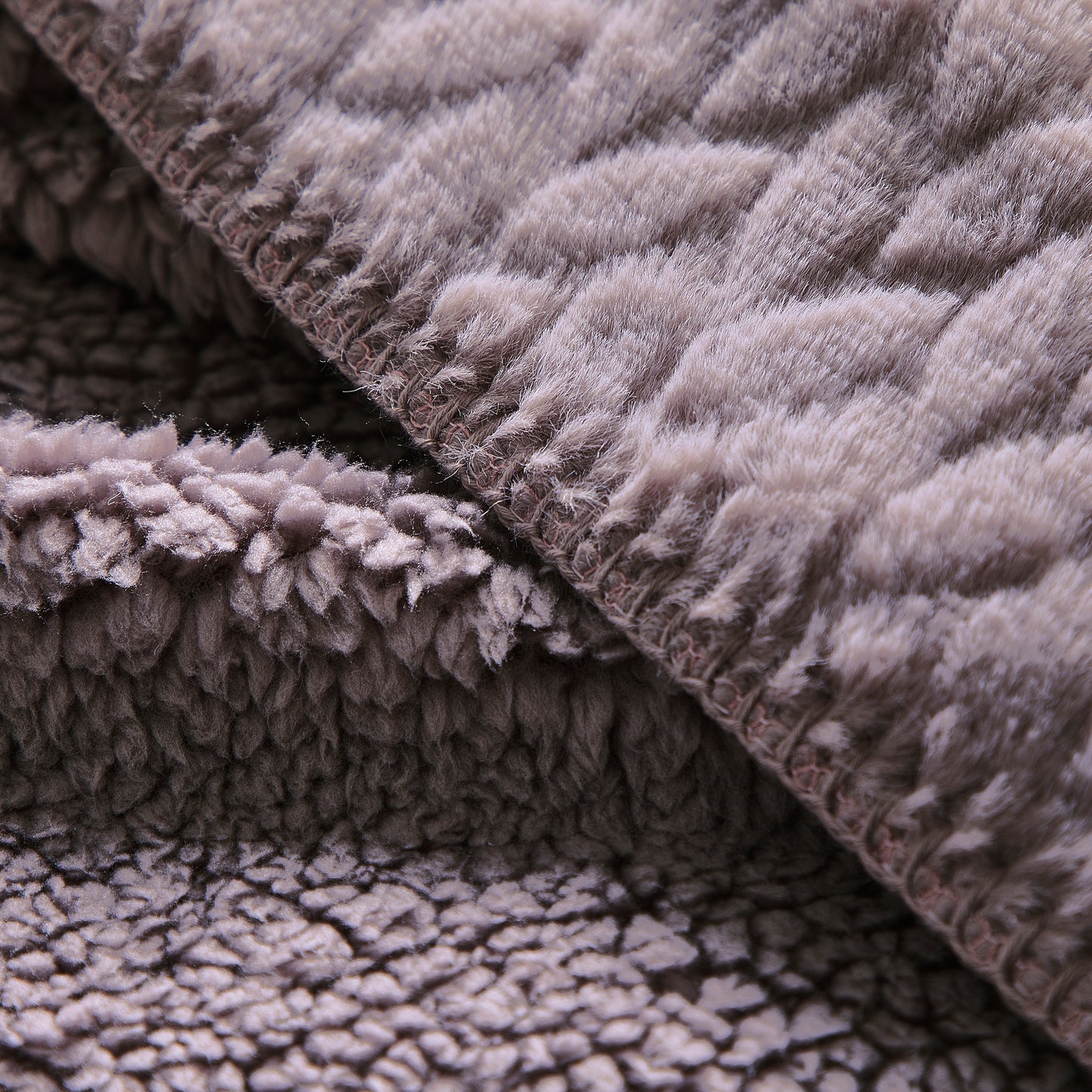 Etched Faux Fur Berber Throw - Mauve