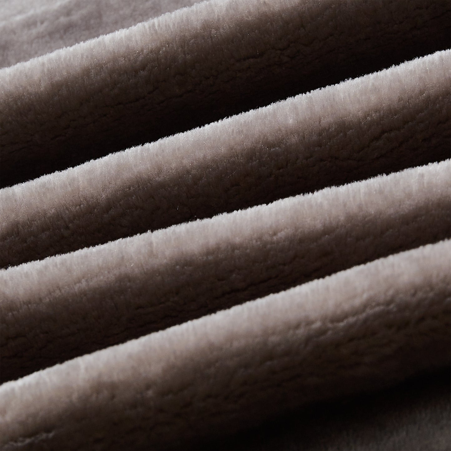 500 Series Heavy Solid Velvet Oversized Throw - Gray