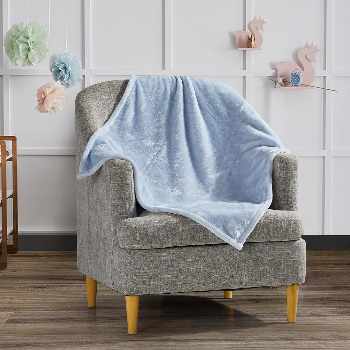Mon Lapin by Thesis Solid 500 Series Ultra Plush Baby Blanket - Powder