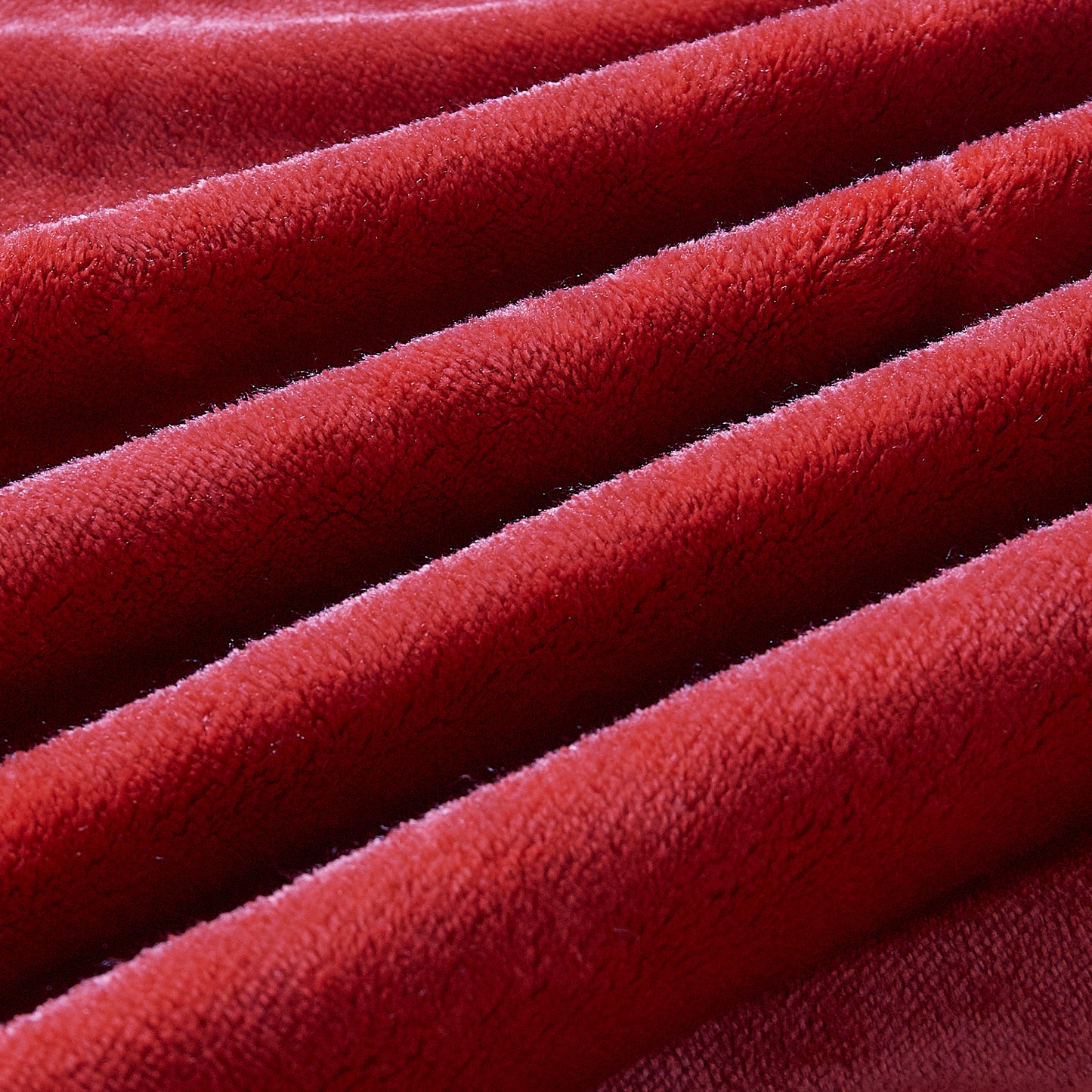 400 Series Solid Plush Blanket - Red
