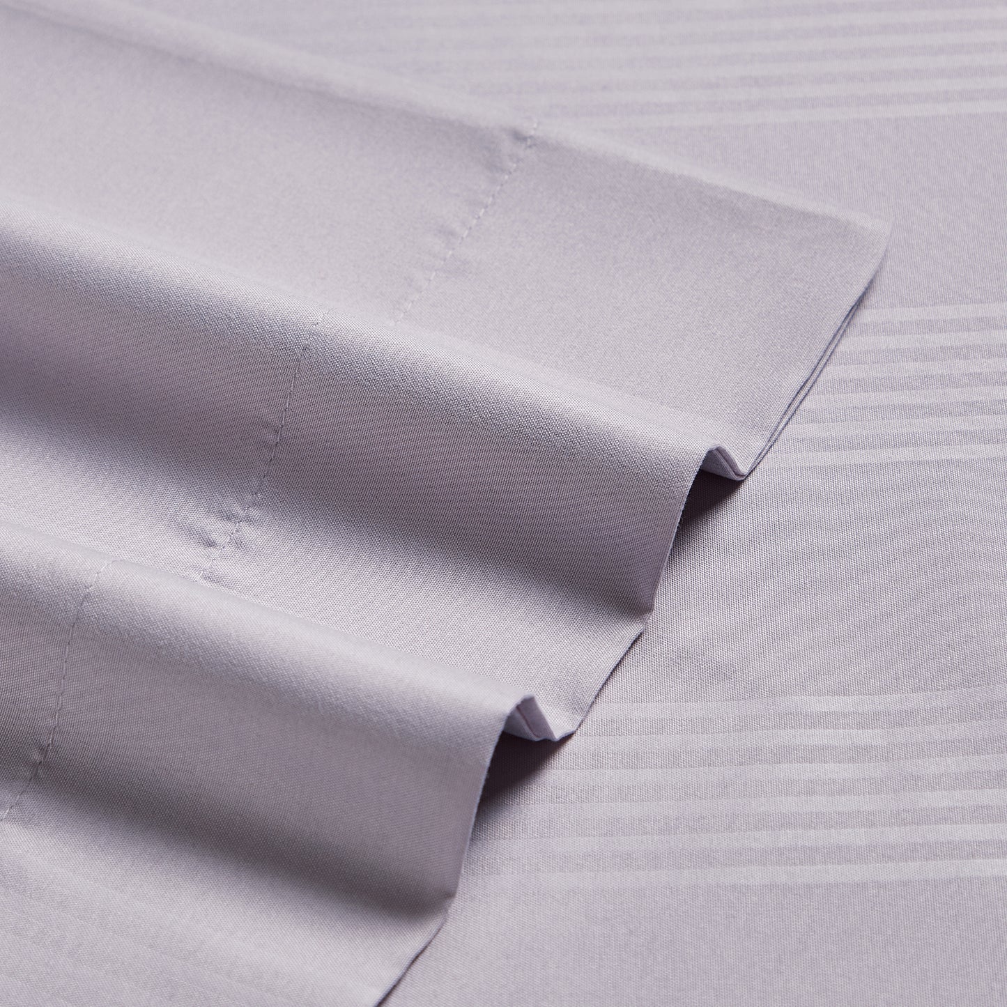 4-Piece Classic Stripe Border Sheet Set - Lilac