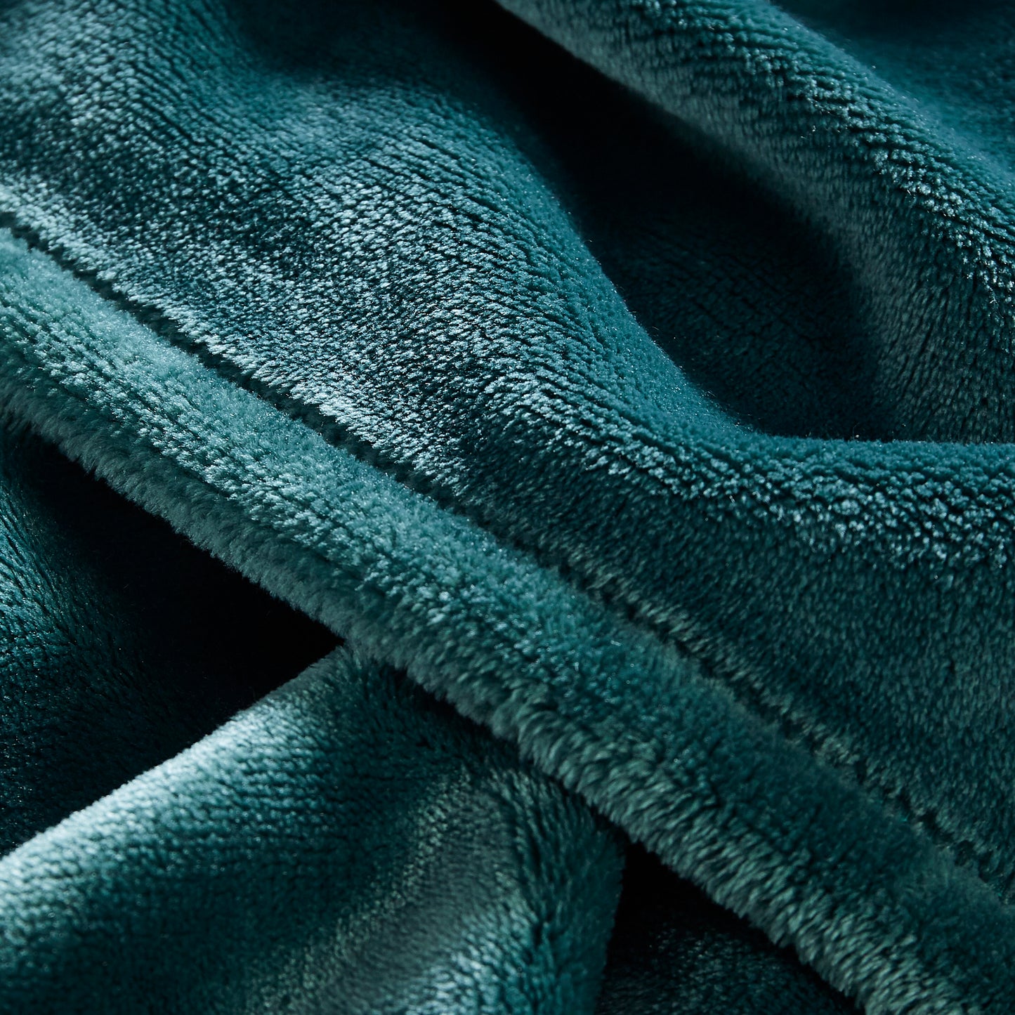 400 Series Solid Plush Blanket - Hunter Green