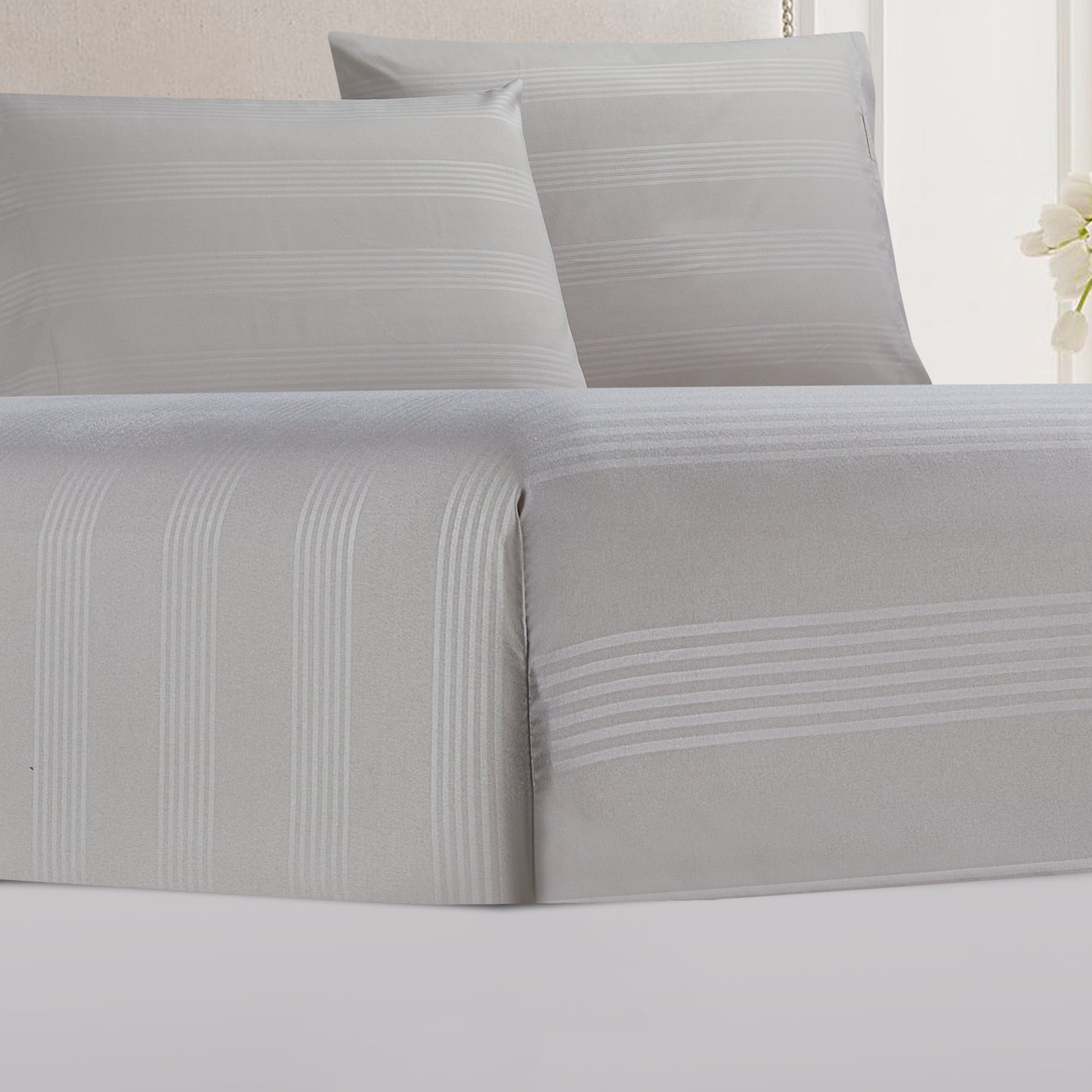 4-Piece Classic Stripe Border Sheet Set - Silver
