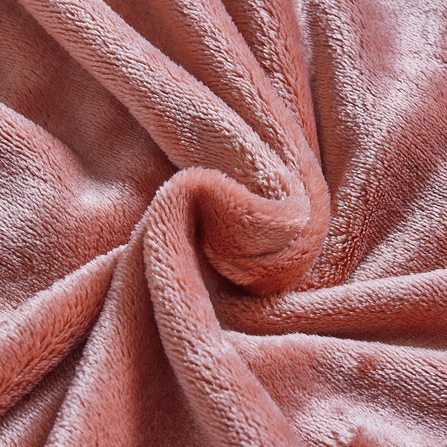 400 Series Solid Plush Blanket - Terracotta