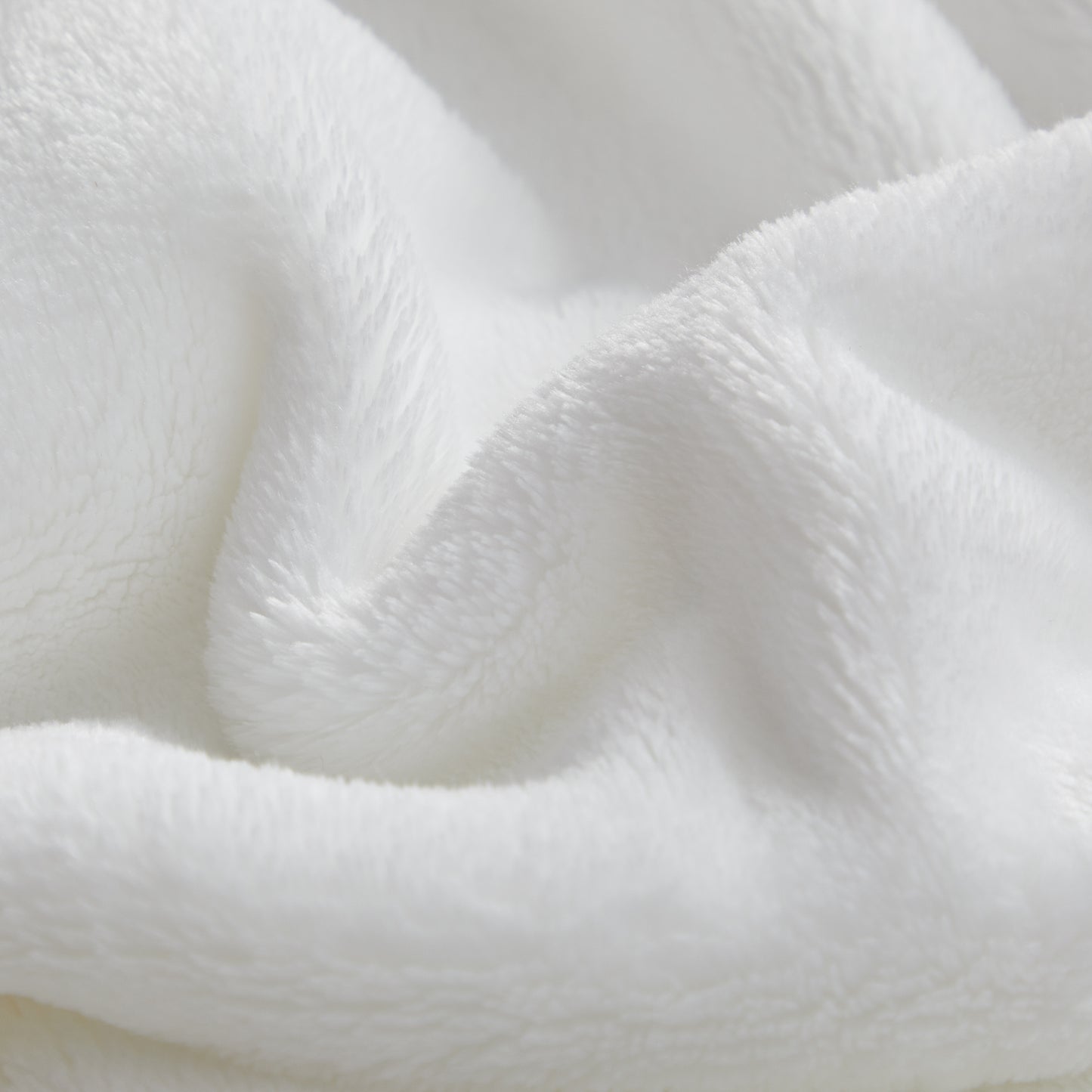 500 Series Solid Ultra Plush Blanket - Ivory