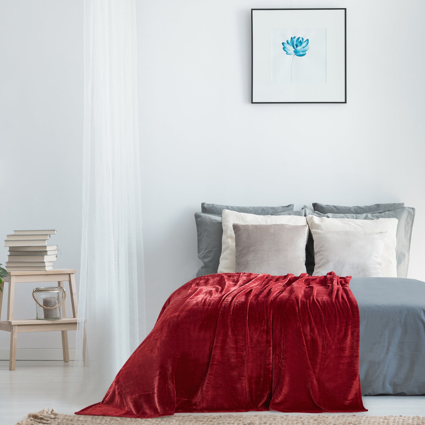 400 Series Solid Plush Blanket - Red