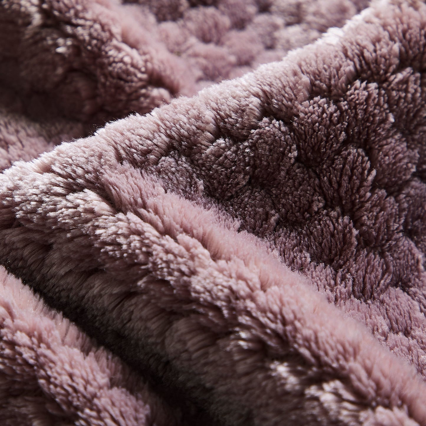 500 Series Classic Textured Oversized Throw - Mauve