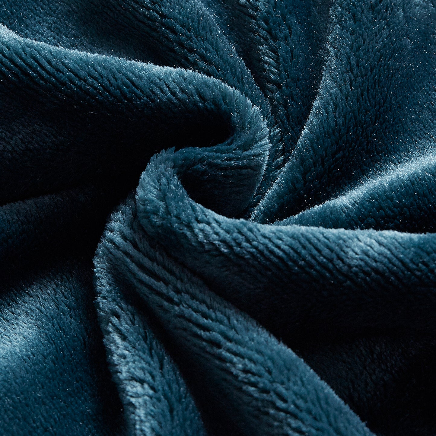 400 Series Solid Plush Blanket - Teal