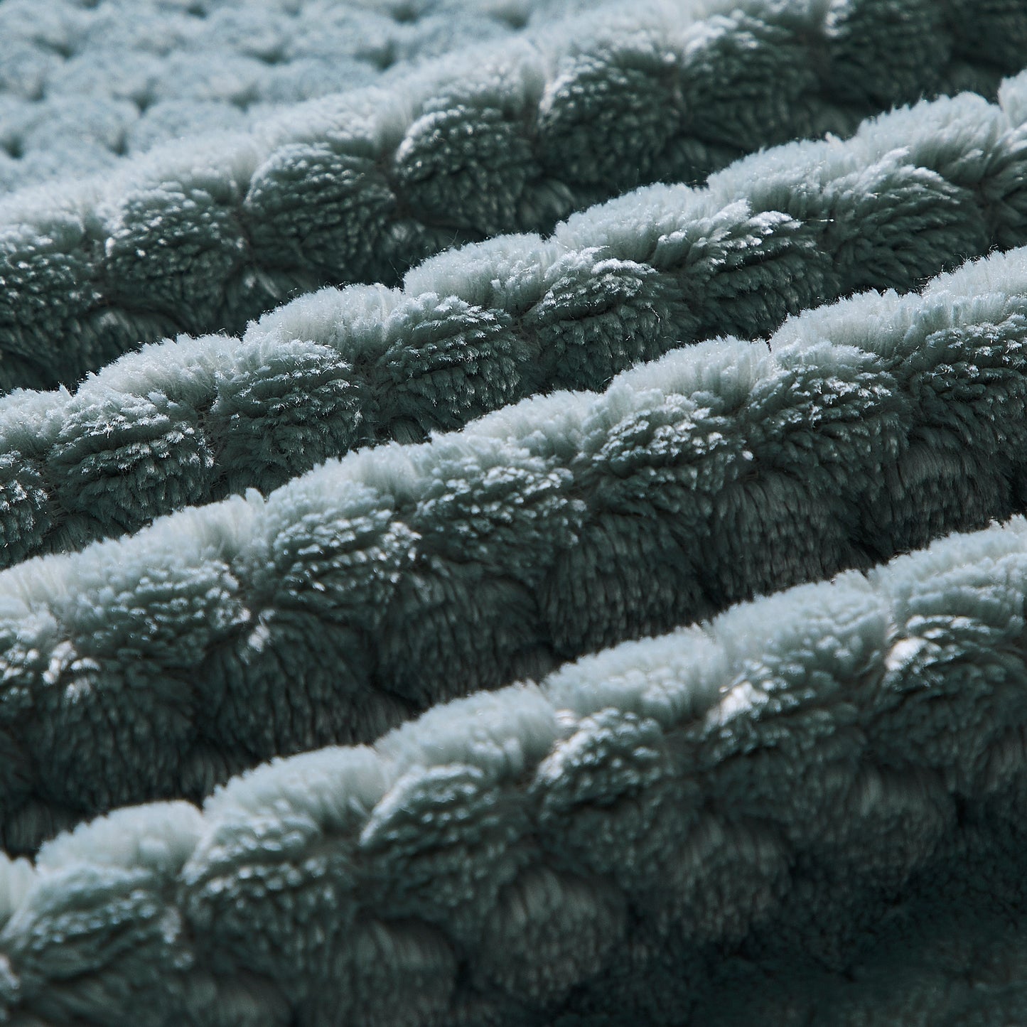500 Series Classic Textured Oversized Throw - Mineral