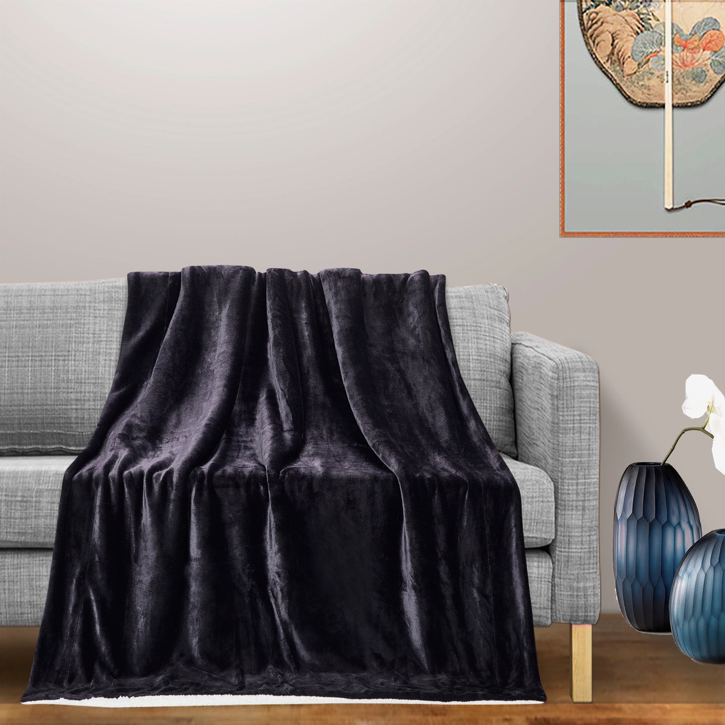 Classic Sherpa Throw - Black
