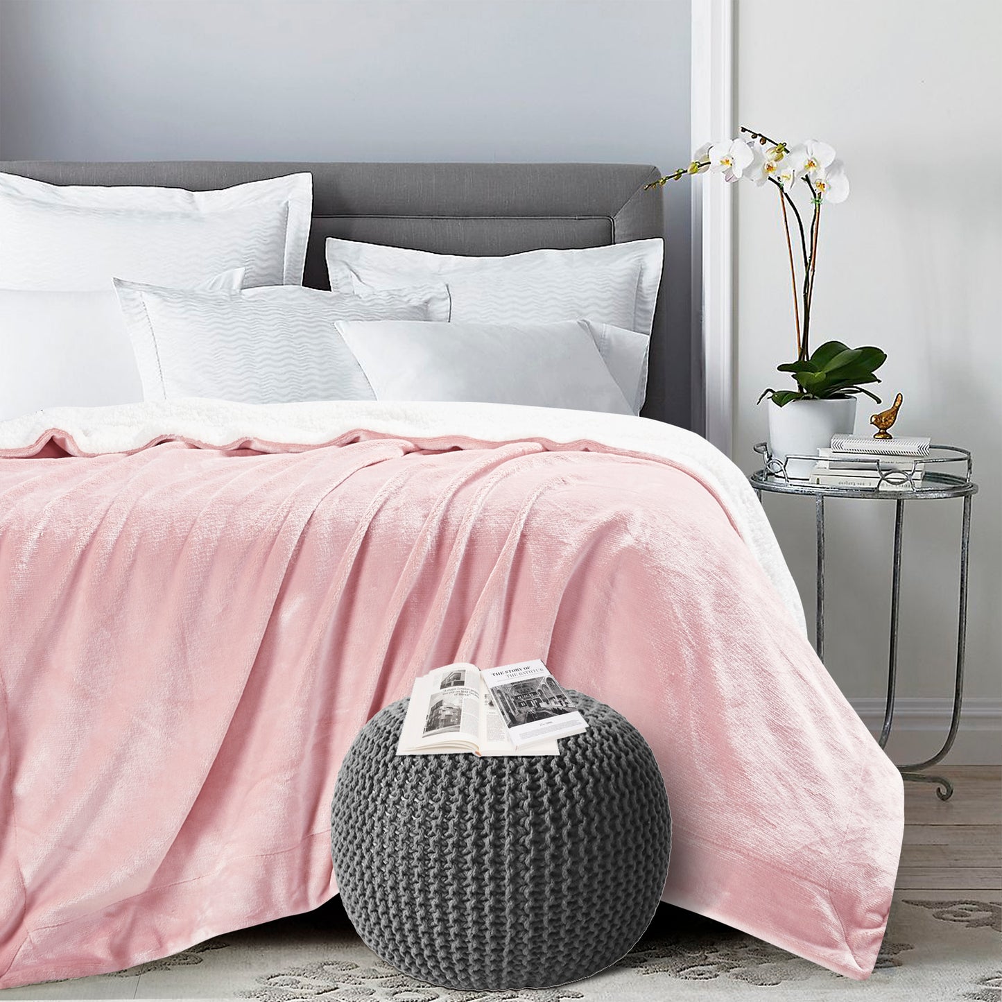 Classic Sherpa Throw - Blush
