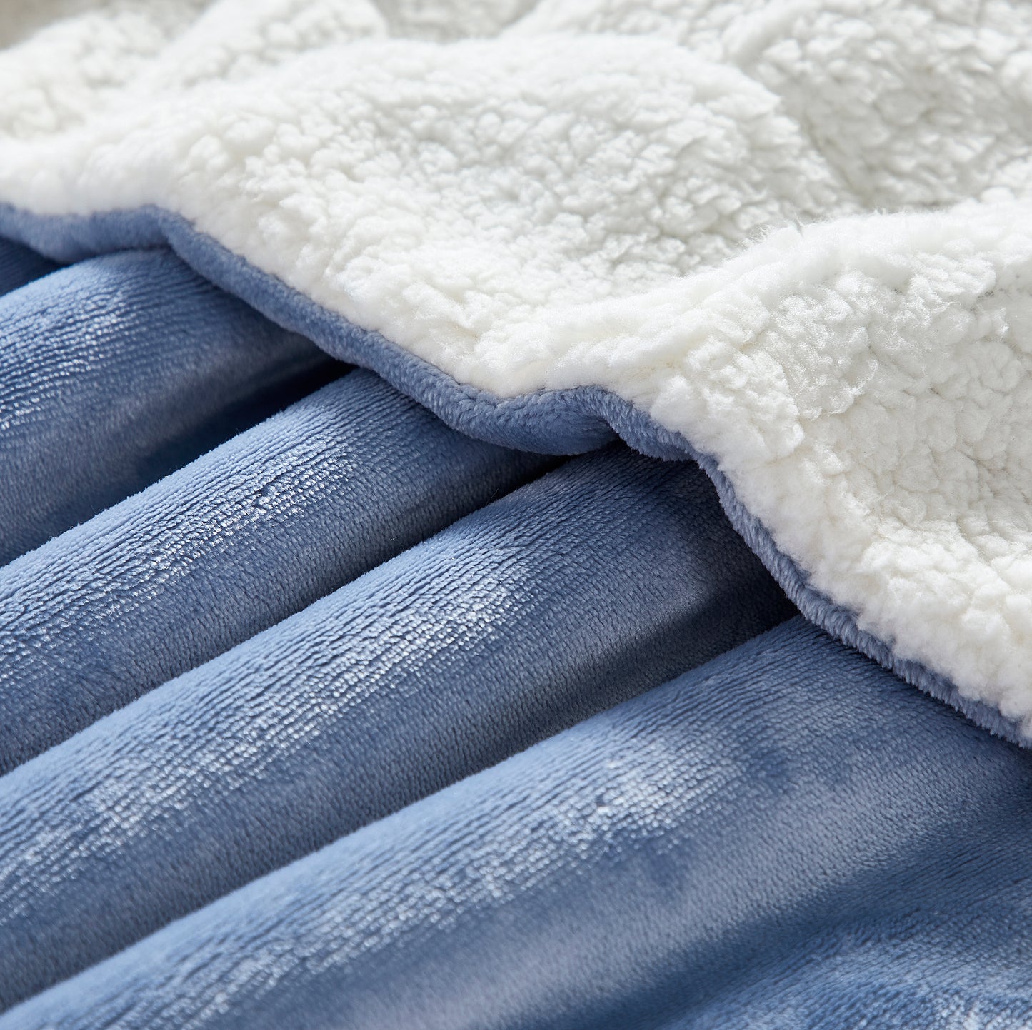 Classic Sherpa Throw - Chambray