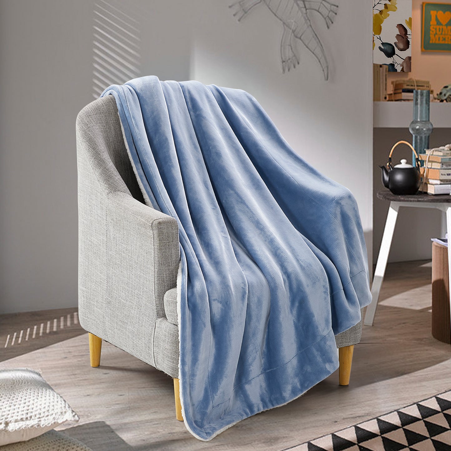 Classic Sherpa Throw - Chambray