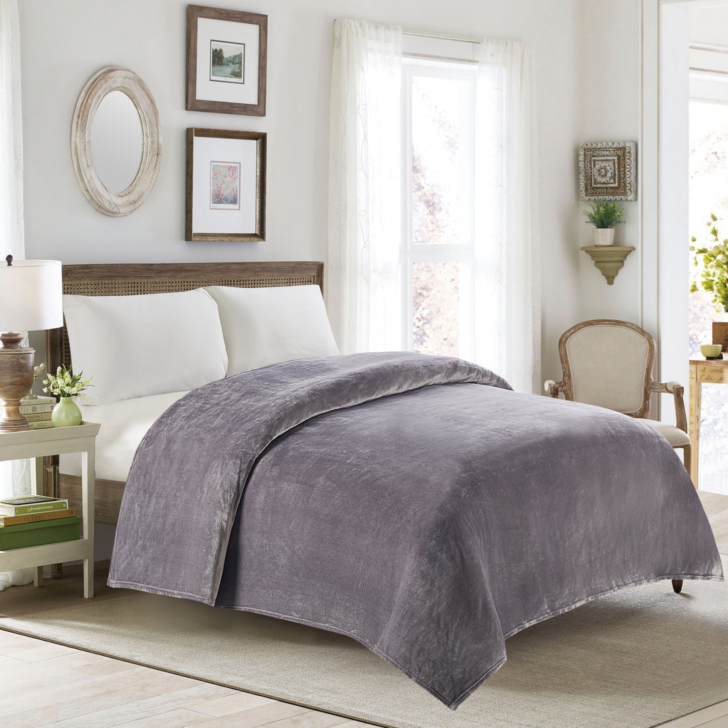 Classic Solid Fleece Blanket - Charcoal