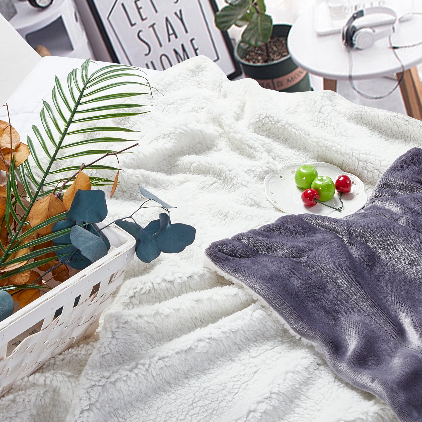 Classic Sherpa Throw - Charcoal