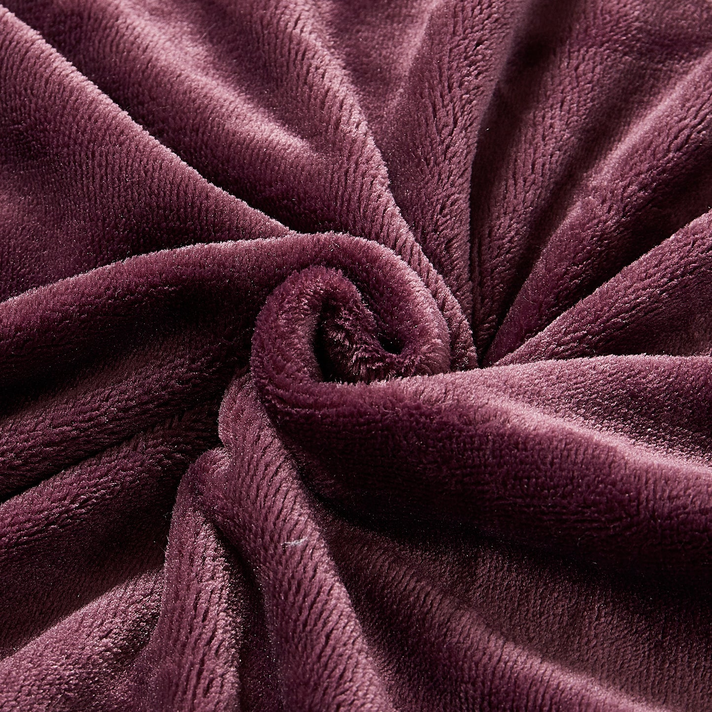 Classic Solid Fleece Throw - Plum
