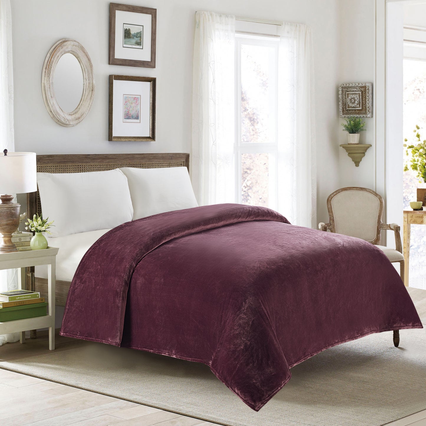Classic Solid Fleece Throw - Plum