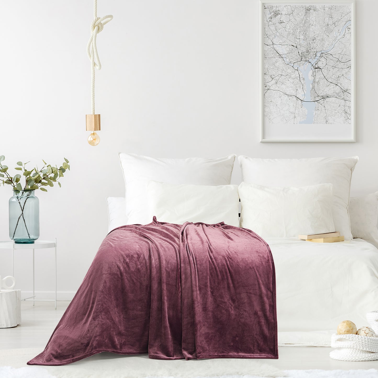 Classic Solid Fleece Throw - Plum