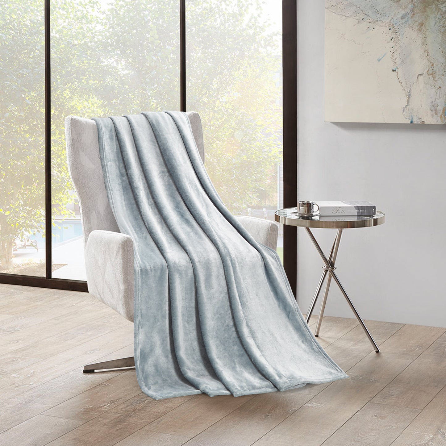 400 Series Solid Plush Blanket - Silver Sage