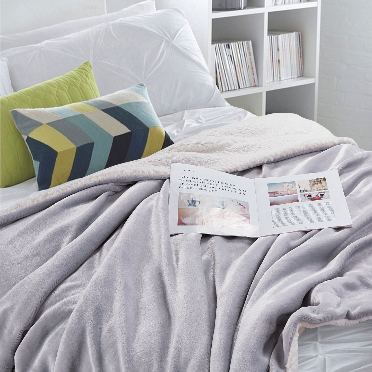 Classic Sherpa Throw - Silver