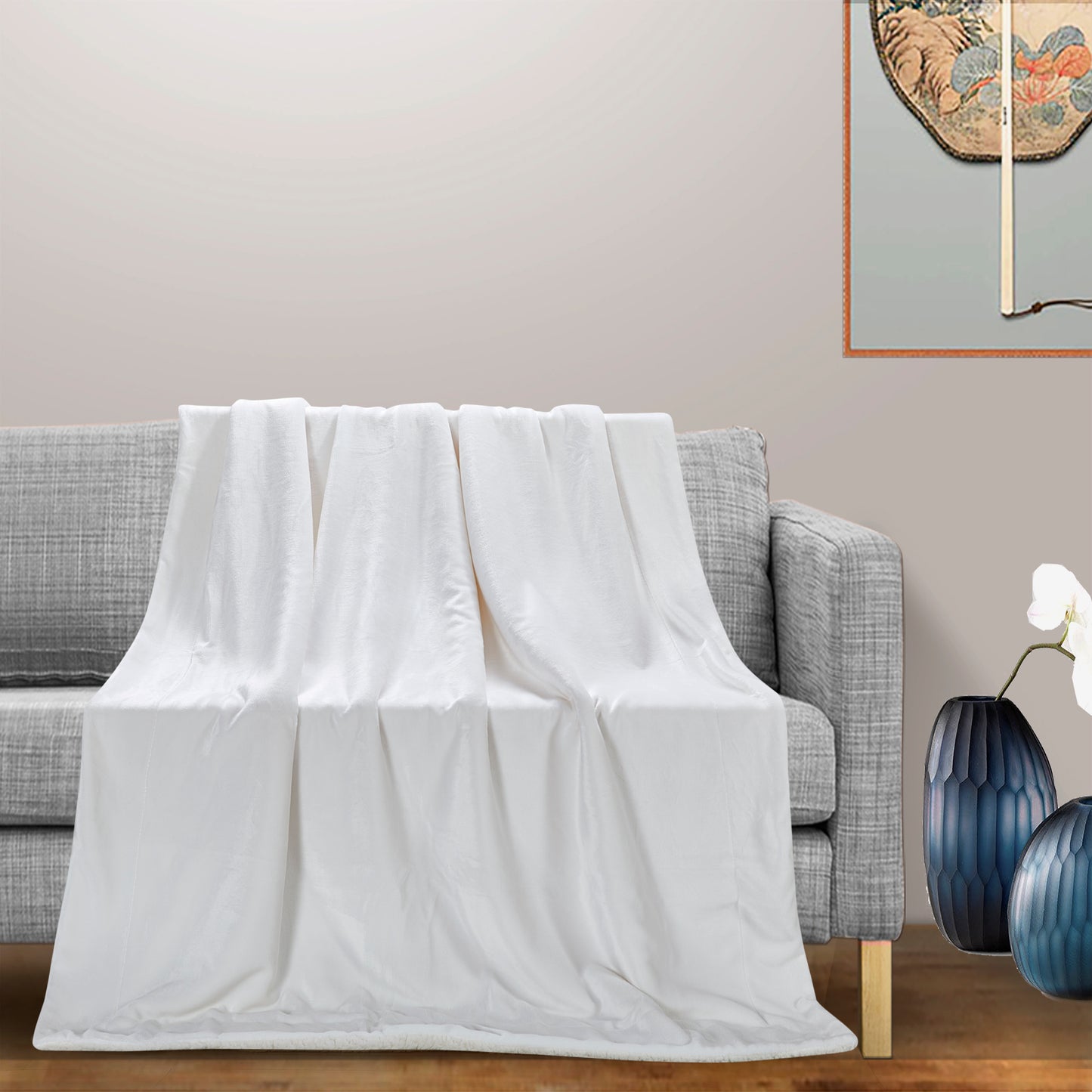 Classic Sherpa Throw - White