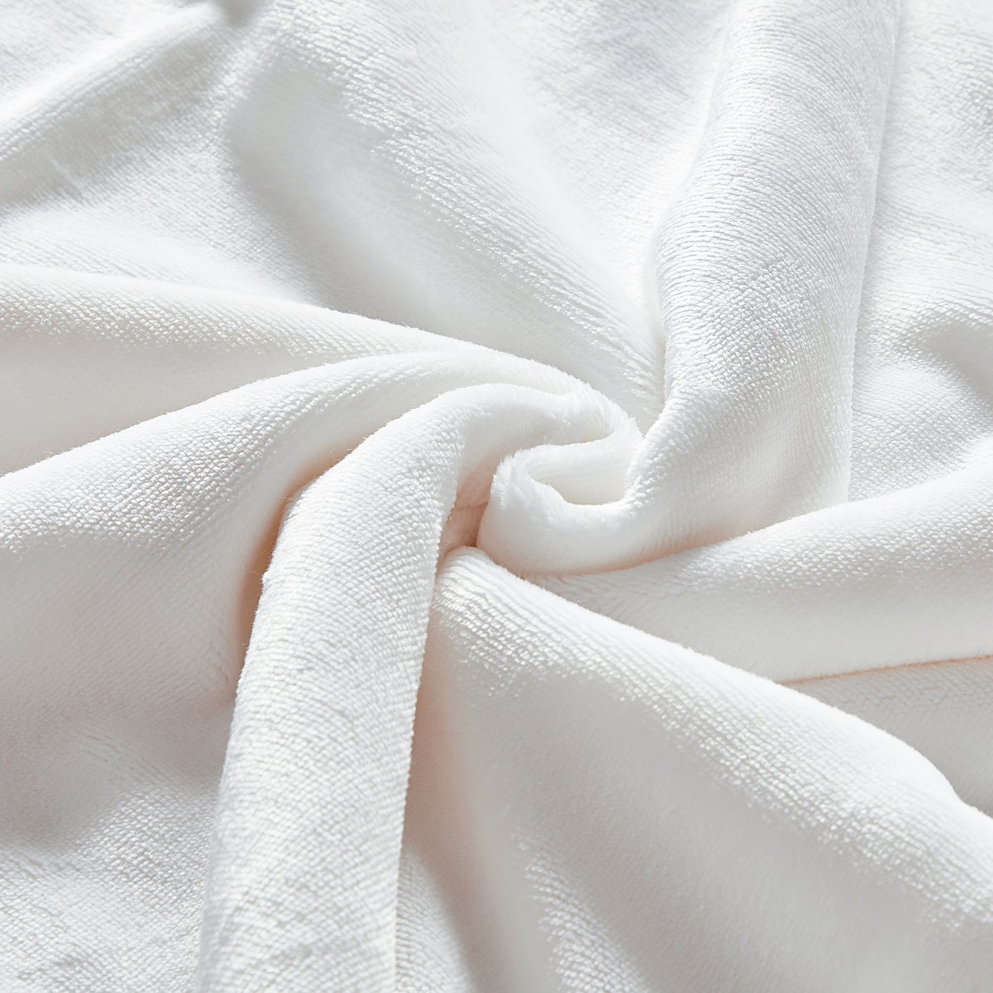 Classic Sherpa Throw - White