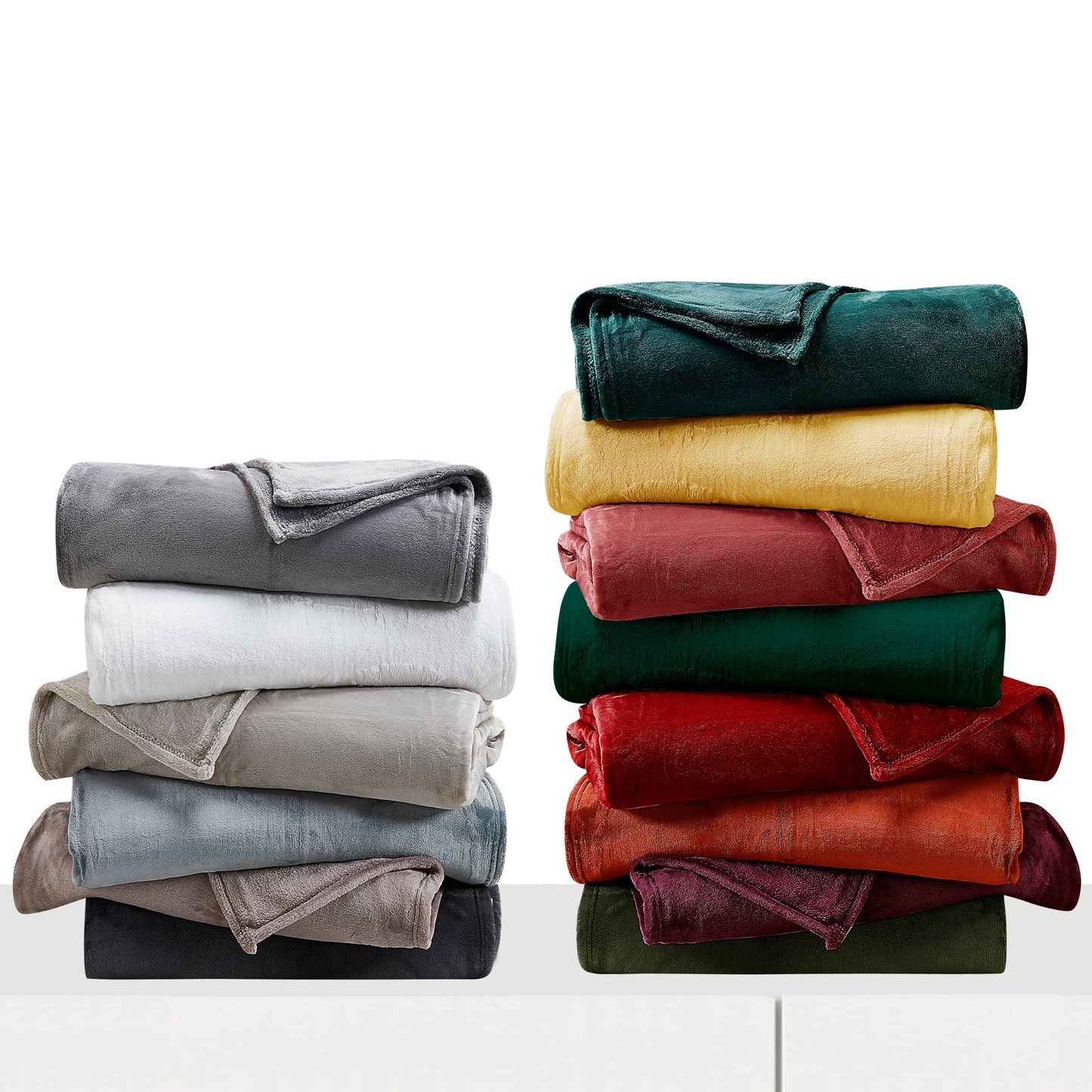 400 Series Solid Plush Blanket - Olive