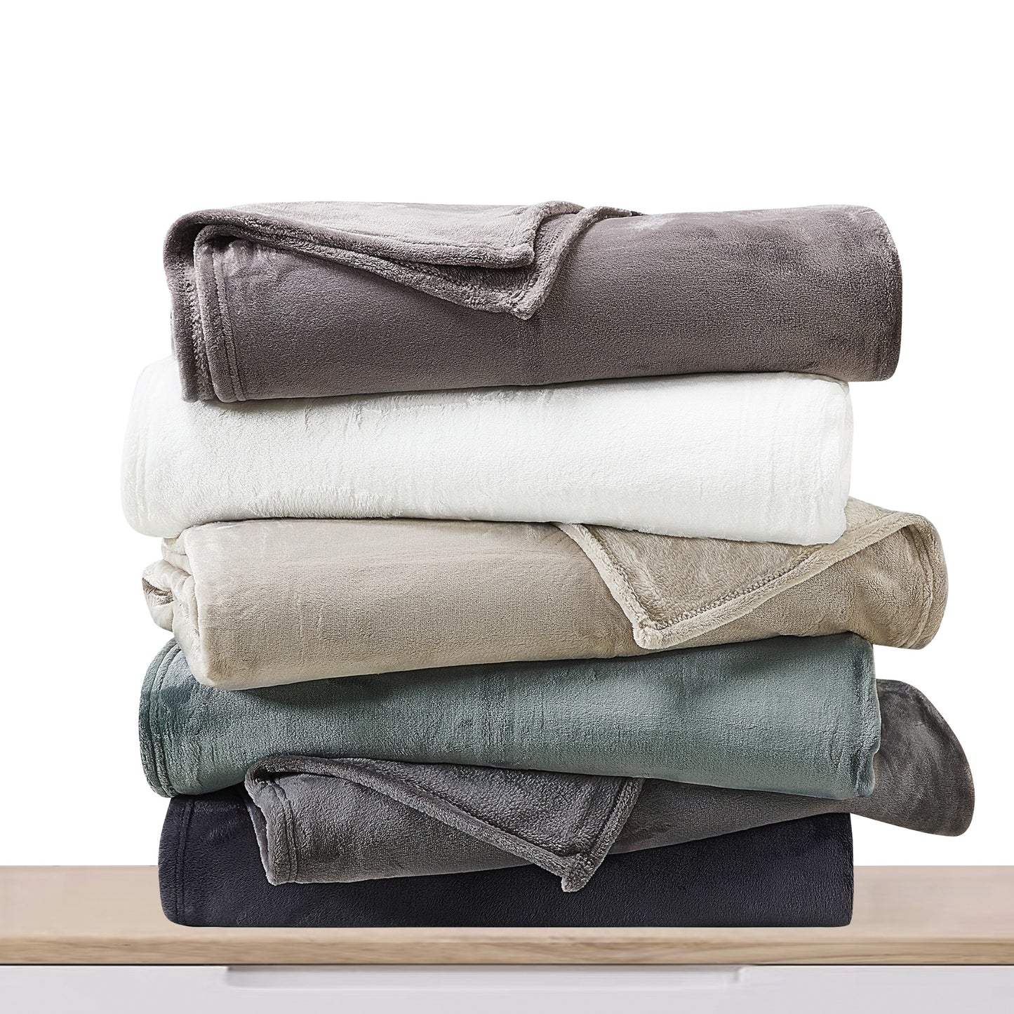 500 Series Solid Ultra Plush Blanket - Bisque