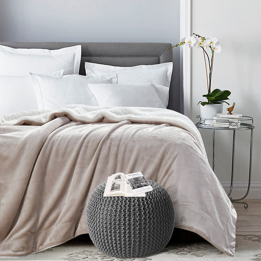 Classic Sherpa Throw - Linen