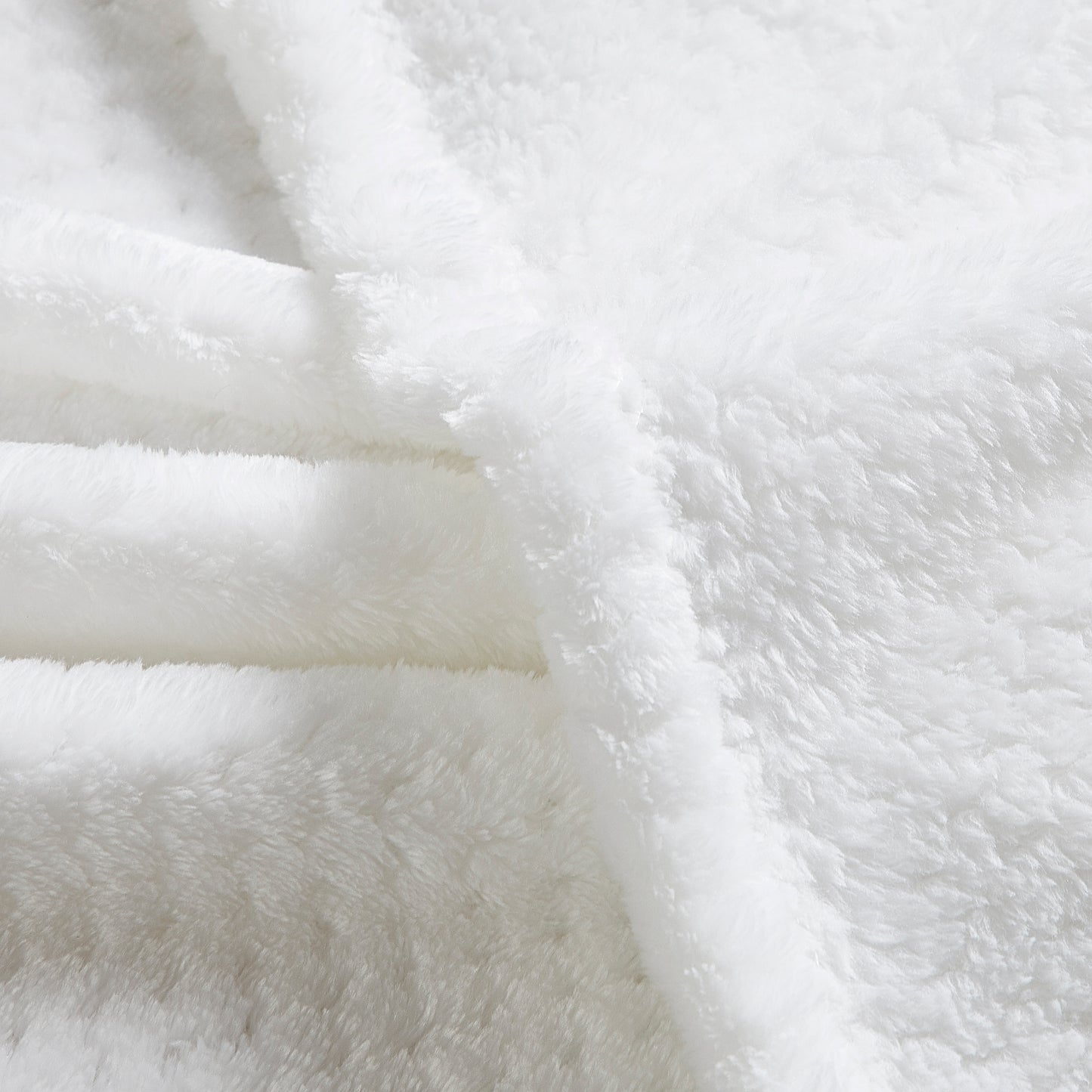 Classic Textured Fleece Throw - White